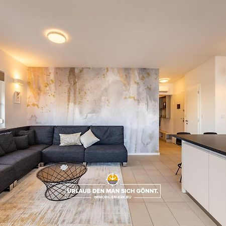 Penthouse Panorama Deluxe In Malinska Apartment Exterior photo